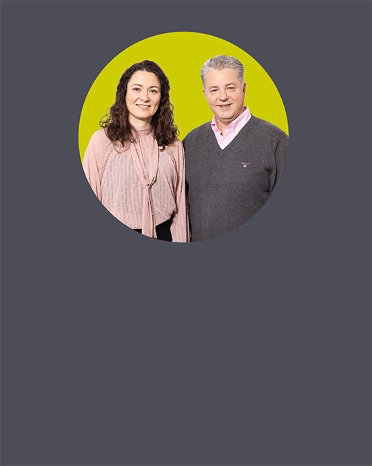 Fachanwälte für Urheber- und Medienrecht Patrick Rehkatsch und Juliette Sarvan de Castro nebeneinander